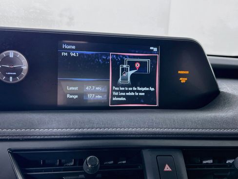 Used 2022 Lexus UX 250h w/ Premium Package AWD/4WD image 14