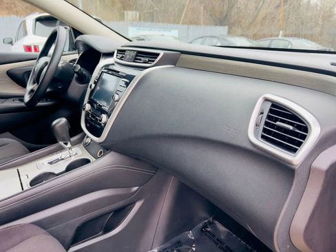 Used 2016 Nissan Murano S w/ Navigation Package image 10