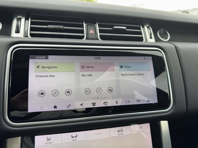 Used 2019 Land Rover Range Rover Supercharged AWD/4WD image 29