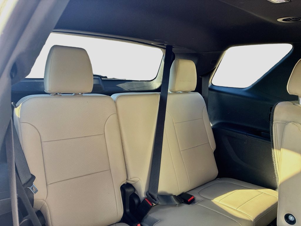 Used 2023 Chevrolet Traverse Premier w/ LPO, Floor Liner Package FWD image 28
