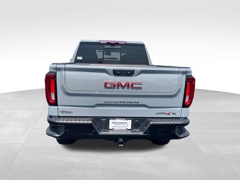 Used 2024 GMC Sierra 1500 AT4X AWD/4WD image 4