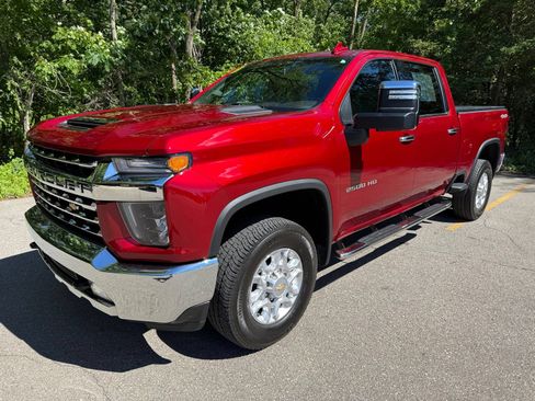 Used 2022 Chevrolet Silverado 2500 LTZ w/ LTZ Convenience Package AWD/4WD image 4