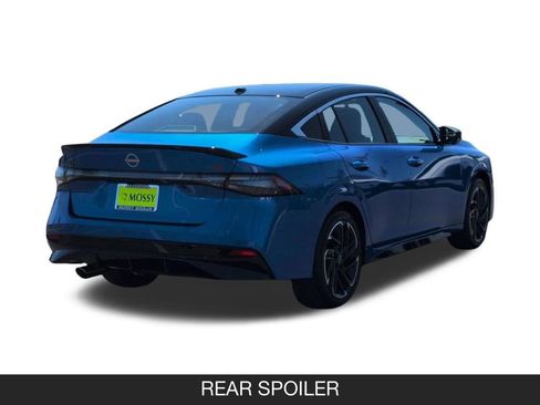 New 2026 Nissan Sentra SR w/ SR Premium Package FWD image 8