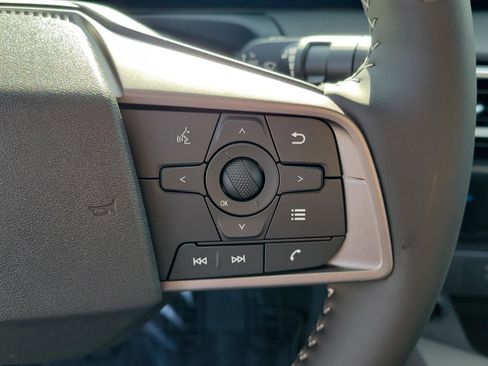 New 2026 Nissan Sentra SV w/ SV Convenience Package FWD image 25