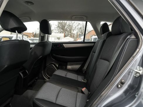 Used 2015 Subaru Outback 2.5i image 8