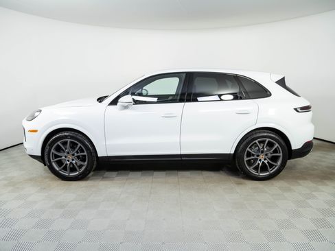 New 2026 Porsche Cayenne AWD/4WD image 2