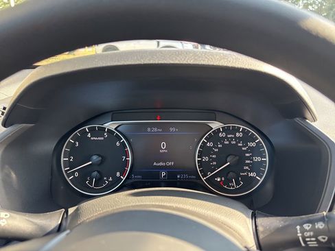 New 2025 Nissan Altima 2.5 SV w/ SV Special Edition Package image 10