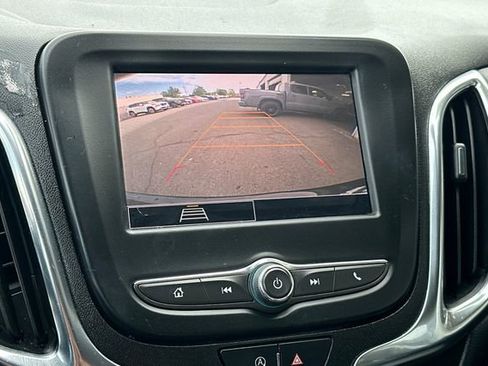 Used 2022 Chevrolet Equinox LT w/ Driver Convenience Package AWD/4WD image 24