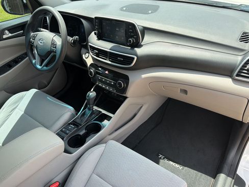 Used 2020 Hyundai Tucson Value FWD image 28