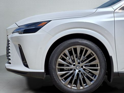 Used 2024 Lexus RX 350 FWD w/ Convenience Package image 36