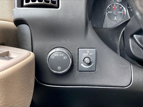 Used 2021 Chevrolet Express 2500 w/ Driver Convenience Package RWD image 29