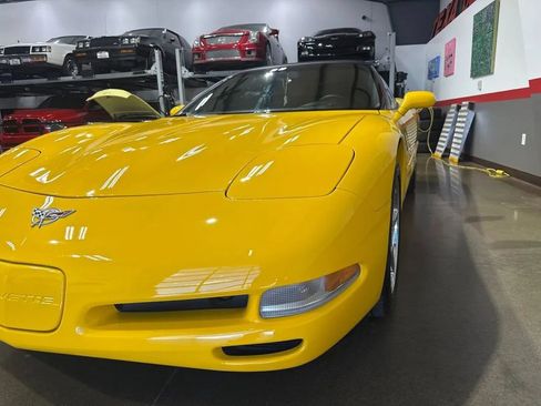 Used 2003 Chevrolet Corvette Convertible w/ Preferred Equipment Group1 RWD image 66