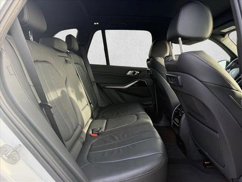 Used 2019 BMW X5 xDrive40i w/ Convenience Package image 15