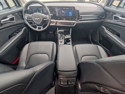 Used 2024 Kia Sportage EX FWD image 24