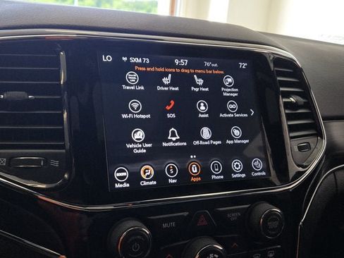 Used 2020 Jeep Grand Cherokee Limited AWD/4WD image 28