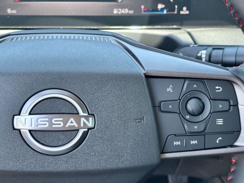 New 2026 Nissan Sentra SR FWD image 19