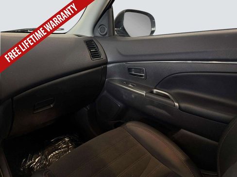 Used 2024 Mitsubishi Outlander Sport AWD image 24