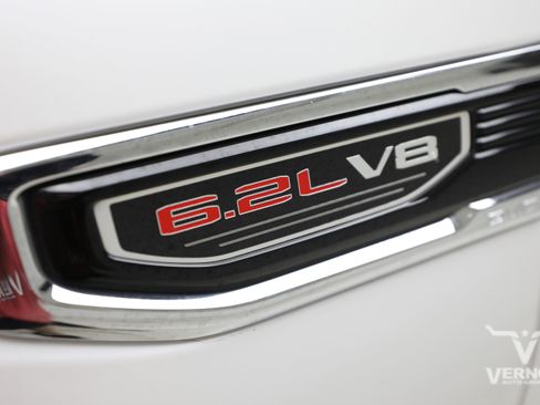 Used 2024 GMC Sierra 1500 Denali AWD/4WD image 36
