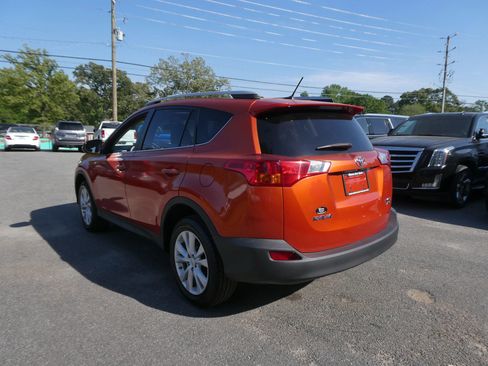 Used 2015 Toyota RAV4 Limited image 8