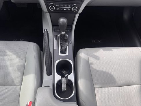 Used 2016 Acura ILX image 23