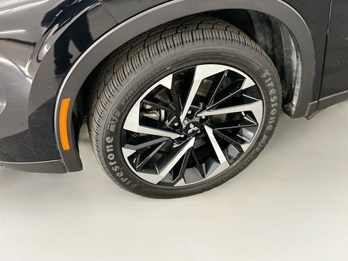 Used 2024 Mitsubishi Outlander SE AWD/4WD image 11