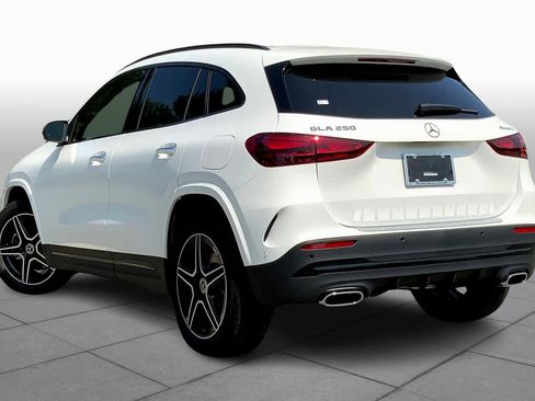 Certified 2025 Mercedes-Benz GLA 250 4MATIC image 16