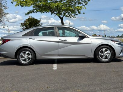 Used 2021 Hyundai Elantra SE