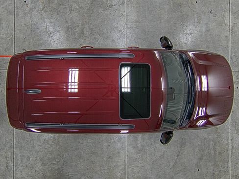 New 2025 Jeep Grand Cherokee Altitude image 39