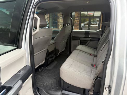 Used 2017 Ford F250 XLT w/ Snow Plow Prep Package AWD/4WD image 5
