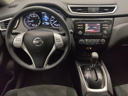 Used 2016 Nissan Rogue S image 22