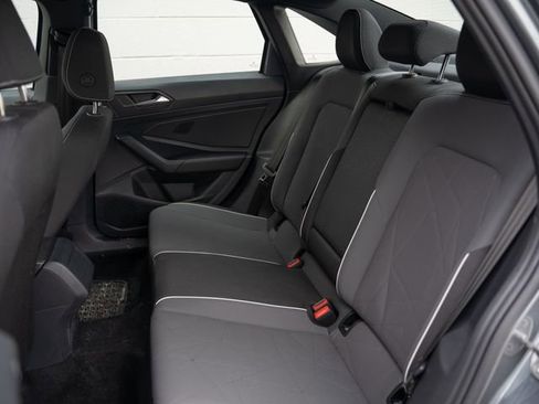 Used 2025 Volkswagen Jetta Sport FWD image 18