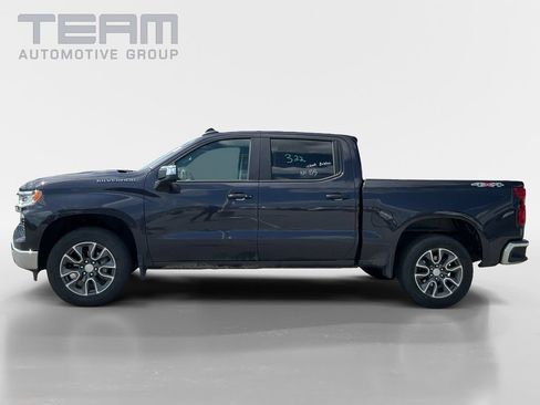 Used 2023 Chevrolet Silverado 1500 LT AWD/4WD image 4