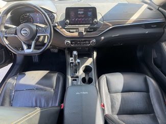 Used 2019 Nissan Altima 2.5 SL FWD video 2