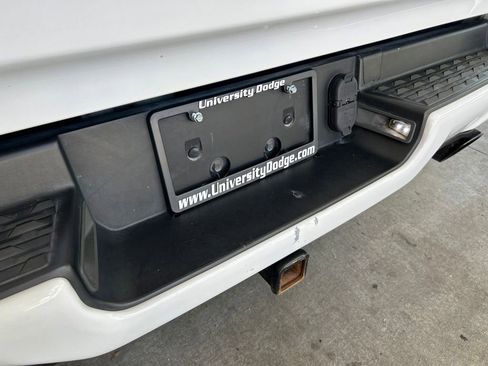 Used 2021 RAM 1500 Big Horn RWD image 21