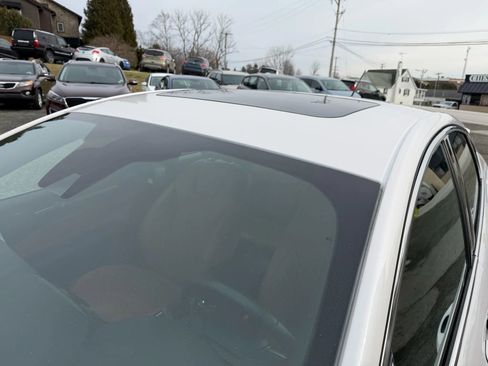 Used 2020 Ford Fusion Energi Titanium image 12