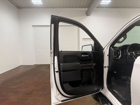 Used 2021 Chevrolet Silverado 1500 LTZ image 56