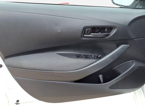Used 2024 Toyota Corolla LE FWD image 12