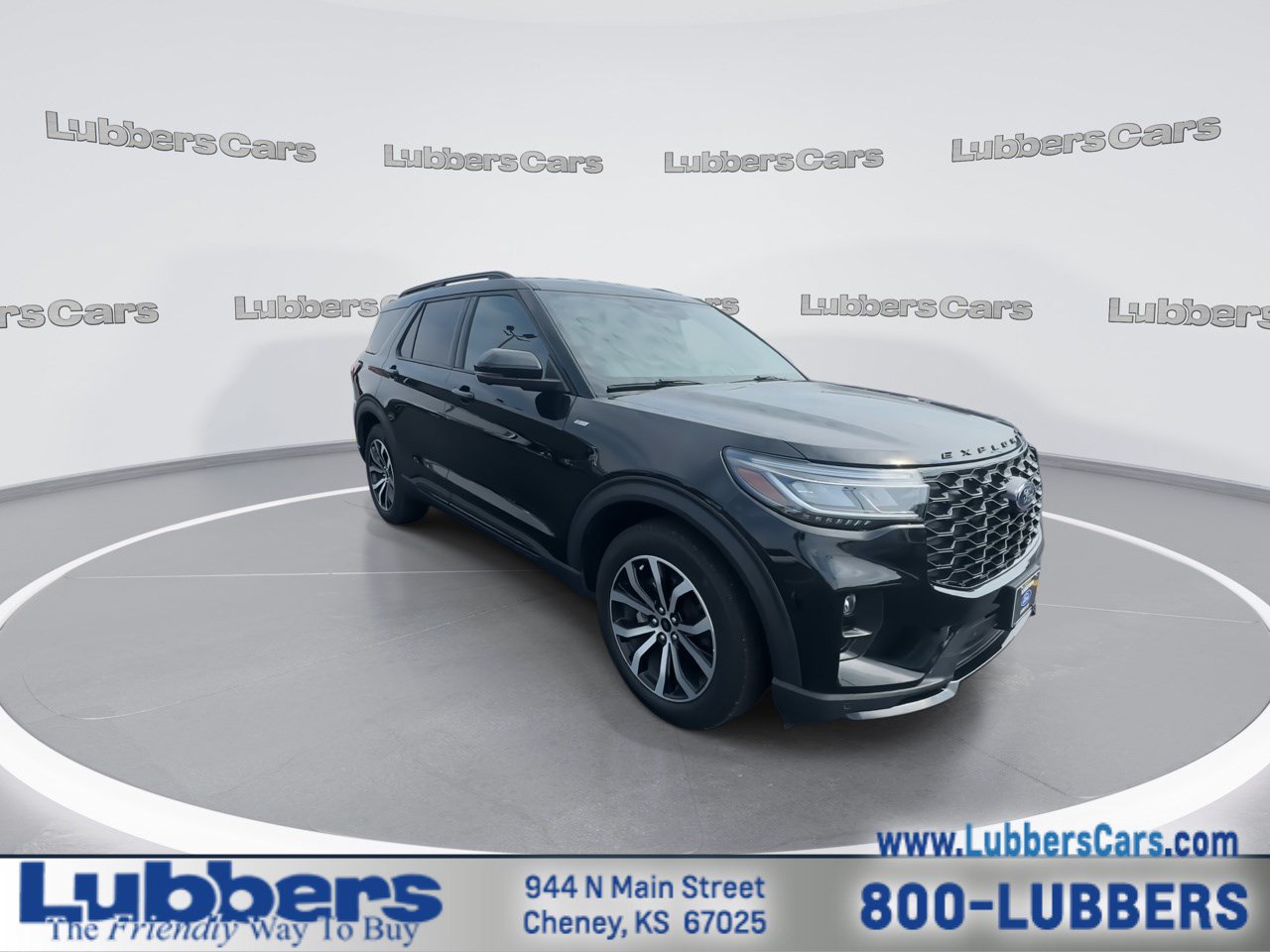 Used 2025 Ford Explorer ST-Line w/ Premium Package RWD image 2