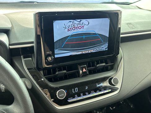 Used 2024 Toyota Corolla LE FWD image 17