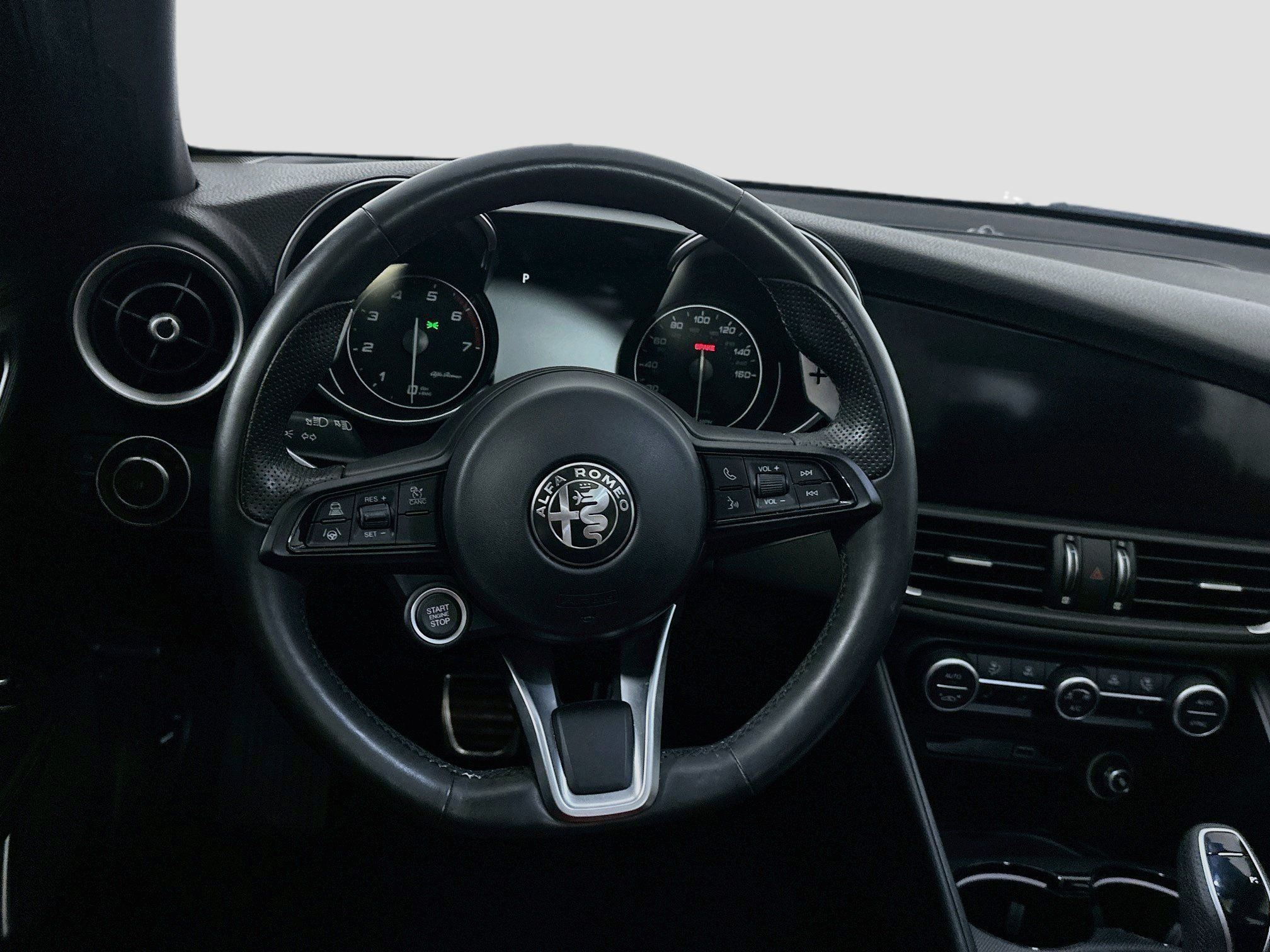 Used 2023 Alfa Romeo Giulia Veloce RWD image 17