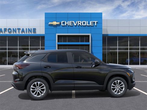 New 2026 Chevrolet TrailBlazer LS image 5