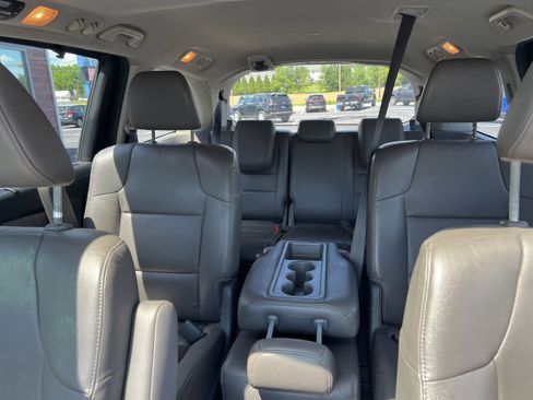 Used 2015 Honda Odyssey EX-L image 22