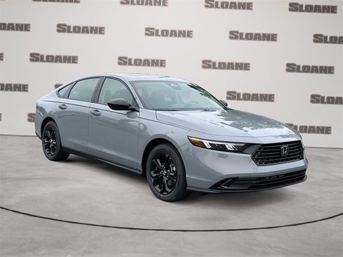 New 2025 Honda Accord SE image 7