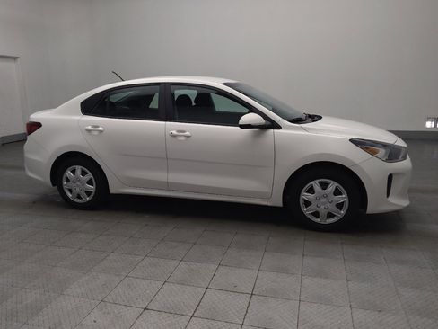 Used 2019 Kia Rio LX image 11