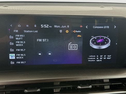 Used 2025 Kia Telluride S FWD image 21
