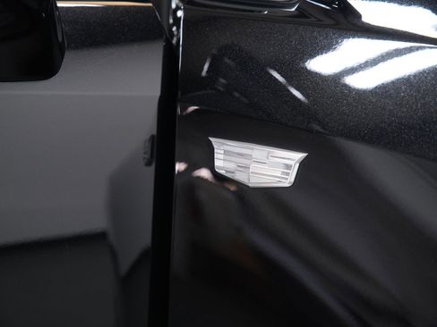 Used 2024 Cadillac XT5 Luxury w/ LPO, Floor Liner Package FWD image 19