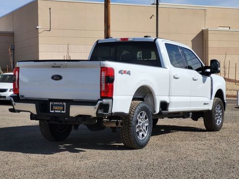 Used 2024 Ford F250 Lariat image 4