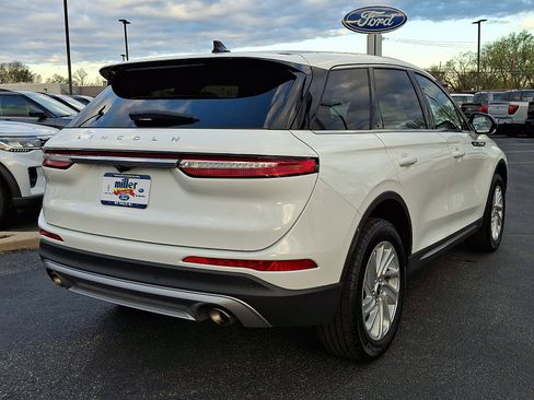 Certified 2024 Lincoln Corsair FWD image 6