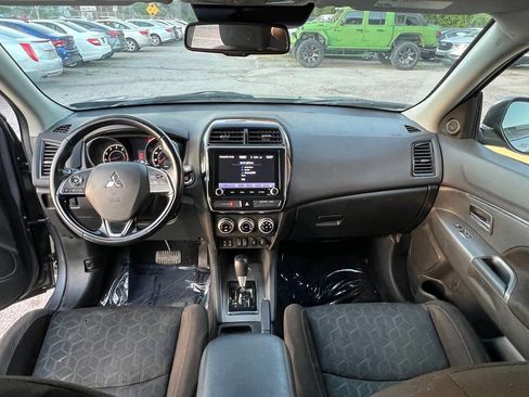 Used 2020 Mitsubishi Outlander Sport SE image 23