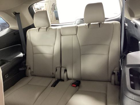 Used 2022 Honda Pilot EX-L image 16
